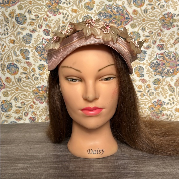 Vintage‎ Hat Pink and Cream Flowers Fascinator Church - Picture 3 of 15